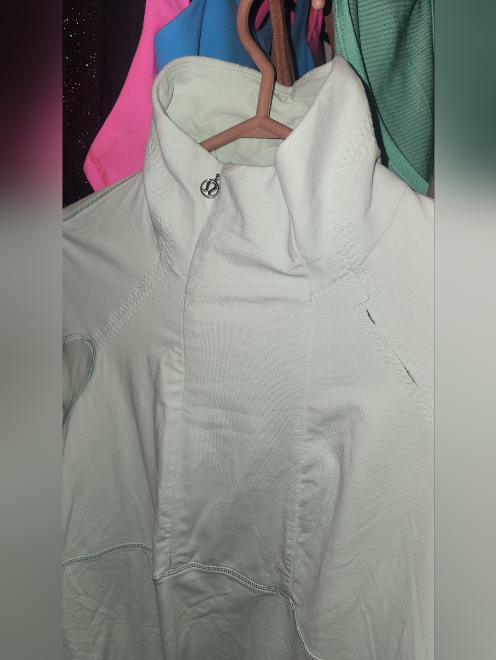 Lululemon Run Reflect Pullover in a light mint green color size 10 - Picture 2 of 6